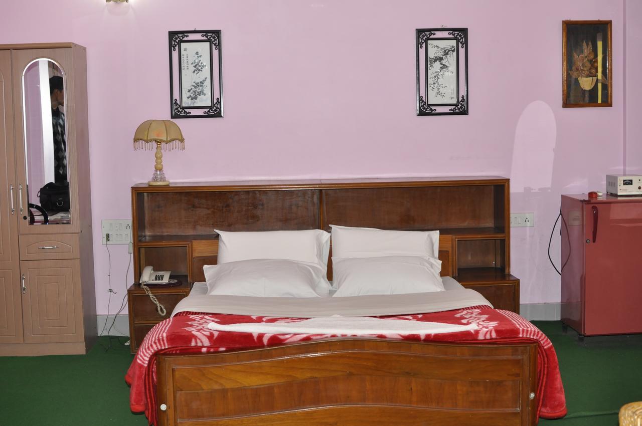 Chief Guest House Āīzawl Dış mekan fotoğraf