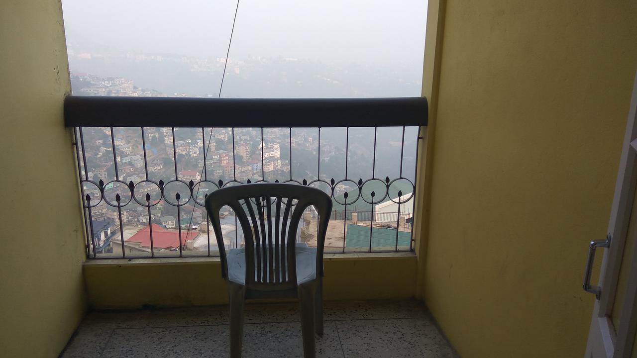 Chief Guest House Āīzawl Dış mekan fotoğraf